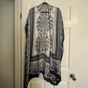 Vintage Carly Jean LA, thin & light kimono, tunic.